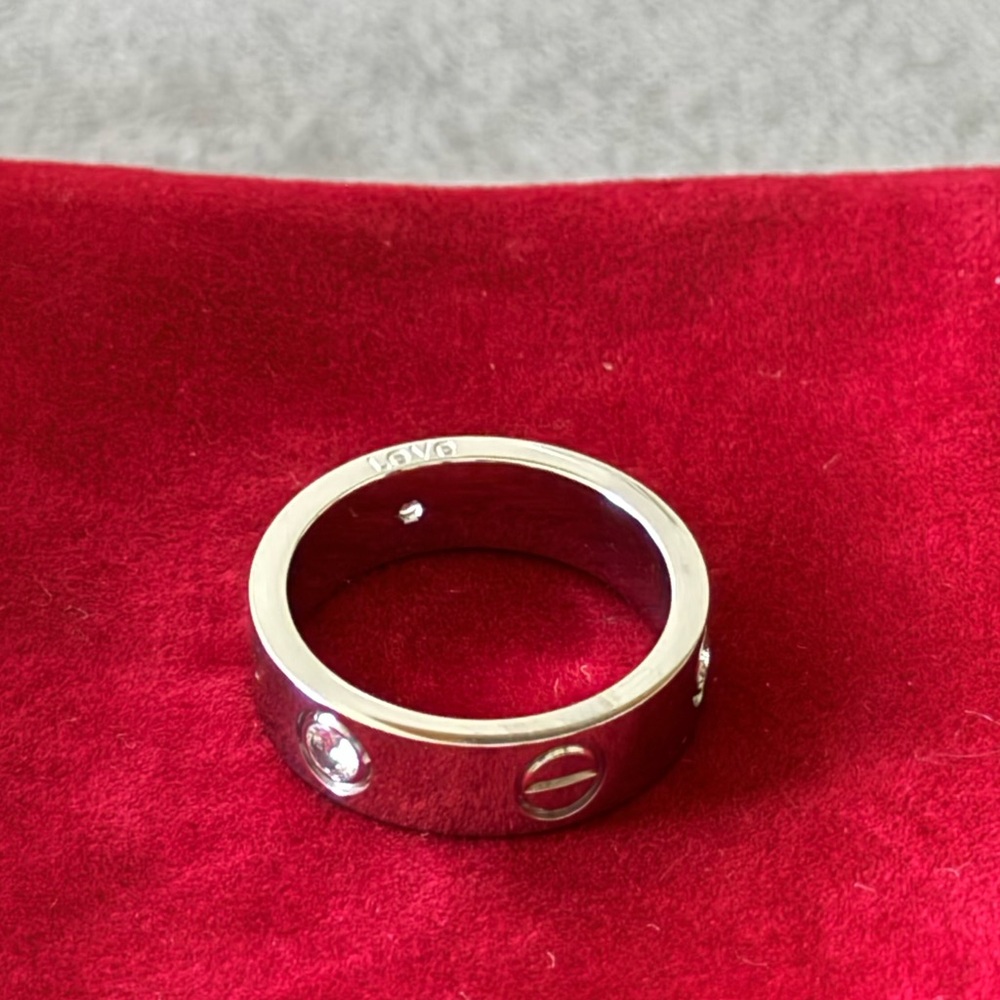 🌟New Stainless Steel Gold Plated Love Ring - Picture 5 of 9